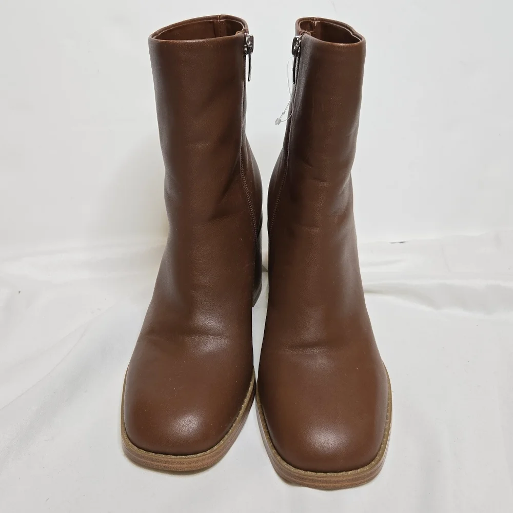 MARC FISHER Lysia leather cognac stacked heel booties‎ 9
